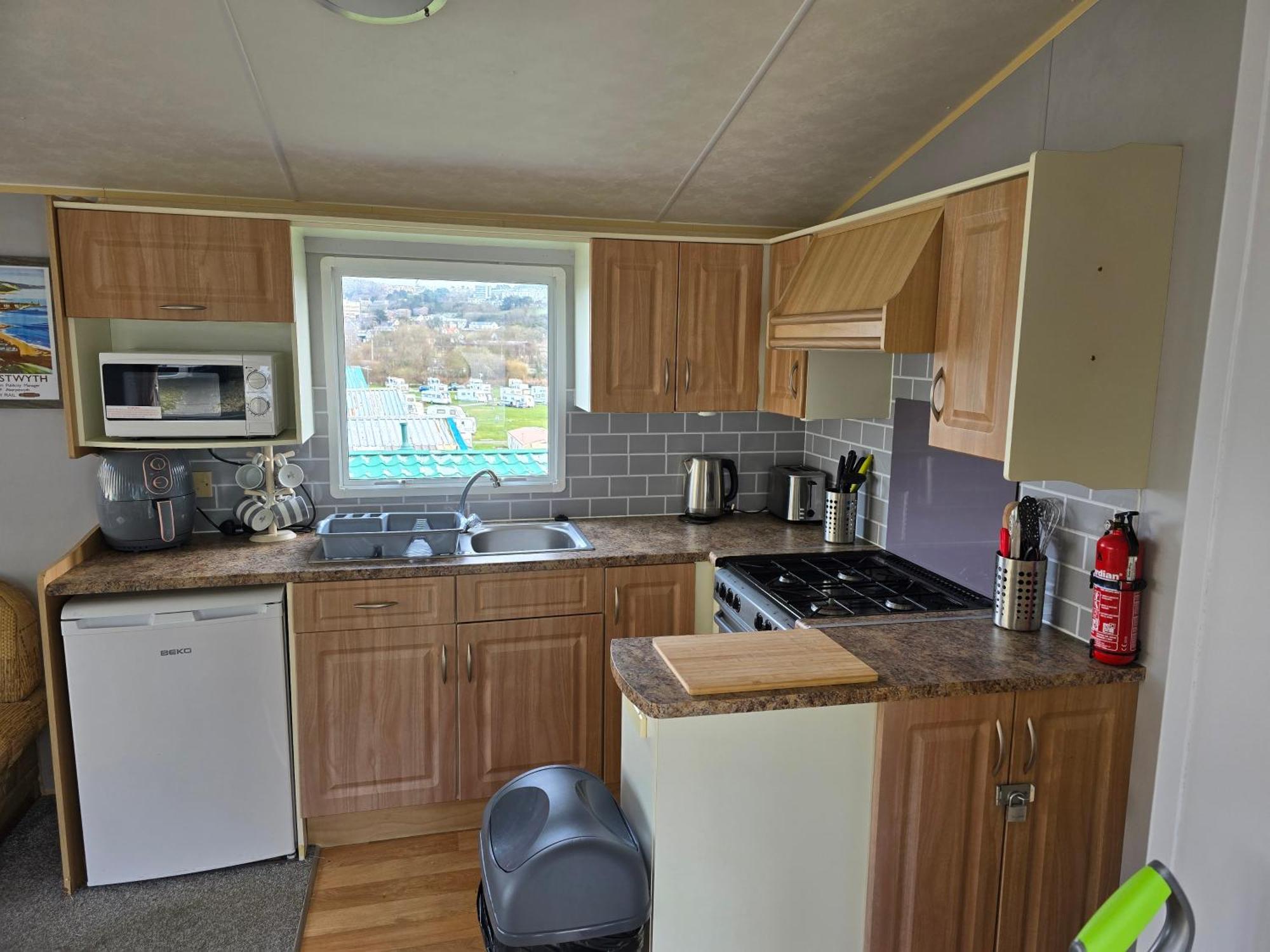 Light And Airy 2 Bedroom Mobile Home アベリストウィス エクステリア 写真